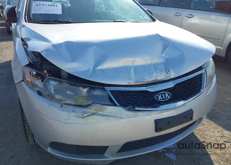 2011 Kia Forte Ex из США, поврежденный, VIN KNAFU5A29B5337393